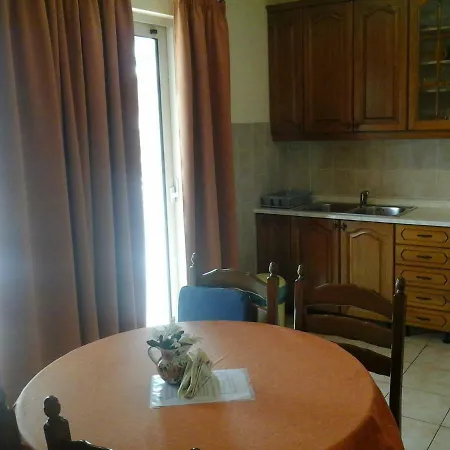 Lozica Apartman *