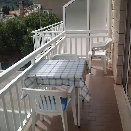 Lozica 아파트 *